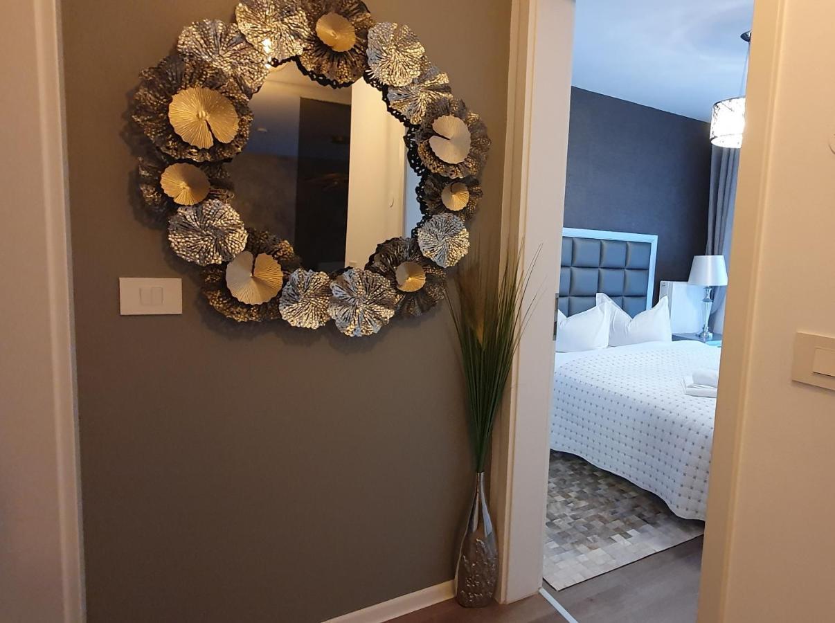 Royal Apartment Брашов Екстериор снимка