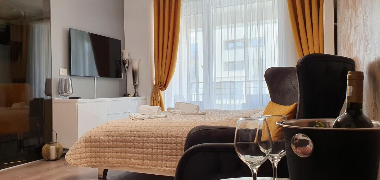 Royal Apartment Брашов Екстериор снимка